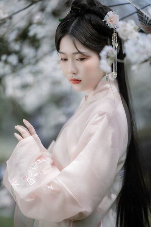 绣花鞋在线观看免费完整版