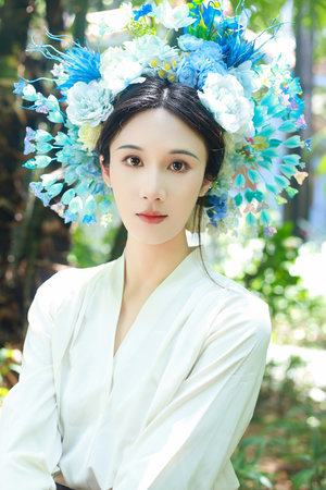 17岁女RAPPER韩国