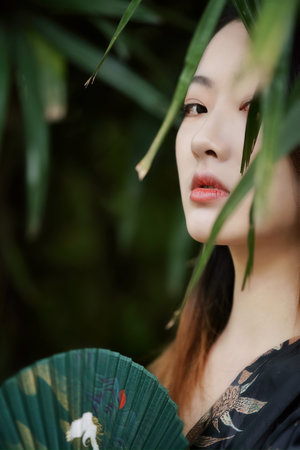 人妻少妇激情综合小视频
