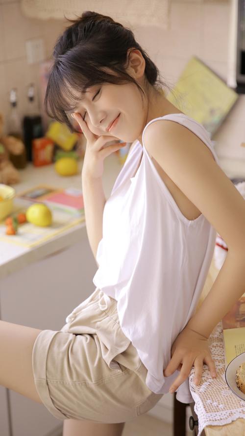 国产盗摄女厕所美女嘘嘘