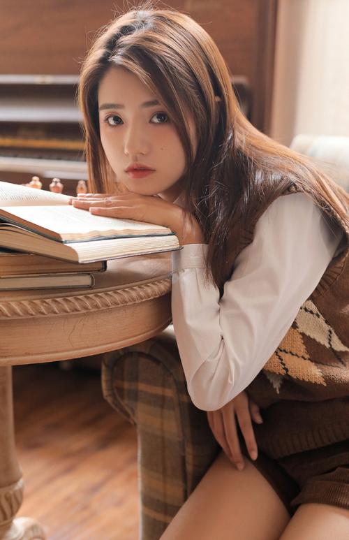 韩国女大学生沙龙室