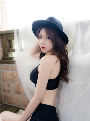 按摩女大学生
