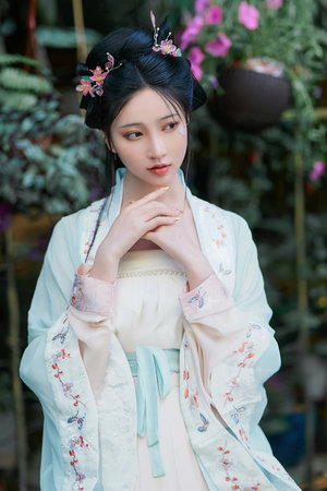 成人毛片免费在线观看