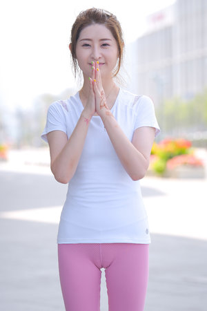 捆绑调教女警